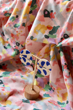 Charger l'image dans la galerie, Boucles d'oreilles - Les Moons ivoire, bleu électrique