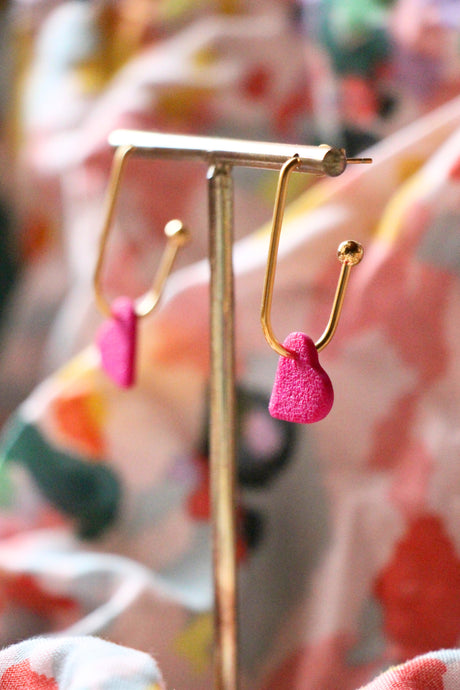 Boucles d'oreilles - Les Aure coeur fuchsia granité