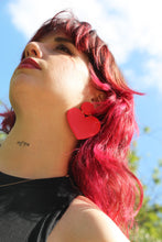 Charger l'image dans la galerie, Boucles d'oreilles - Les Big hearts rouge
