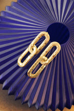 Charger l'image dans la galerie, Boucles d'oreilles - Les chainettes paillettes champagne