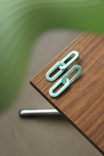 Charger l'image dans la galerie, Boucles d'oreilles - Les chainettes paillettes mint