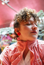 Charger l'image dans la galerie, Boucles d'oreilles - Les double pâquerettes rose et rouge