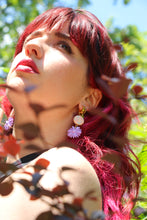 Charger l'image dans la galerie, Boucles d'oreilles - Les Julie crème et mauve