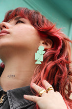 Charger l'image dans la galerie, Boucles d'oreilles - Les Rita mint