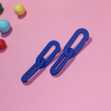 Charger l&#39;image dans la galerie, Boucles d&#39;oreilles - Les chainettes bleu électrique